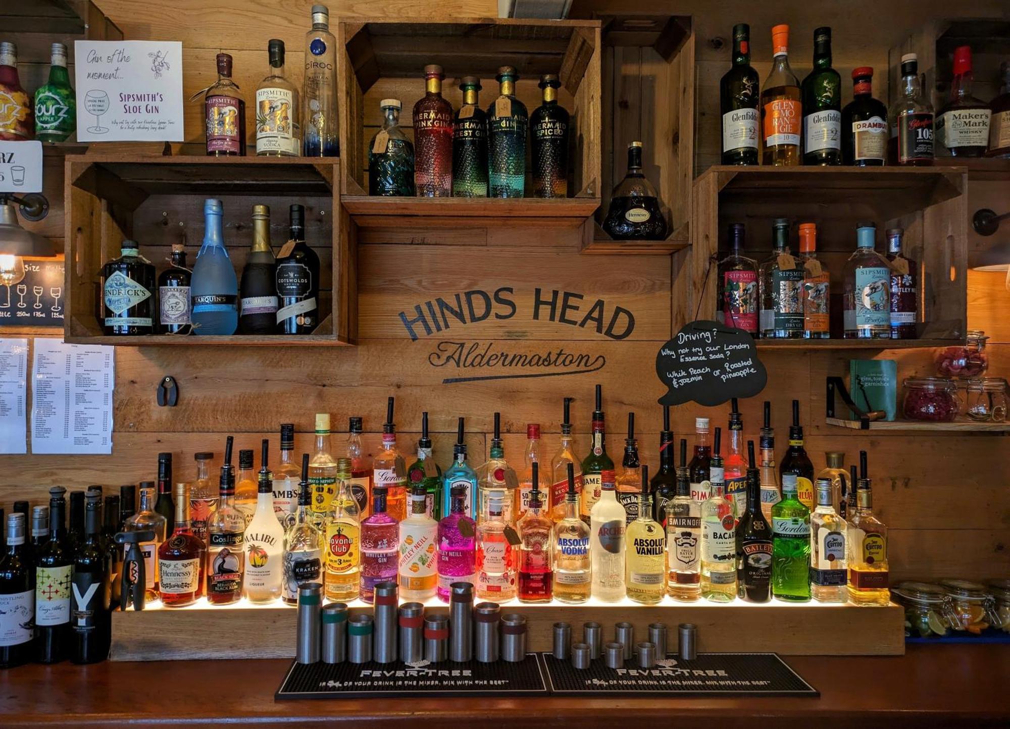 Hinds Head Hotel Aldermaston Exterior photo